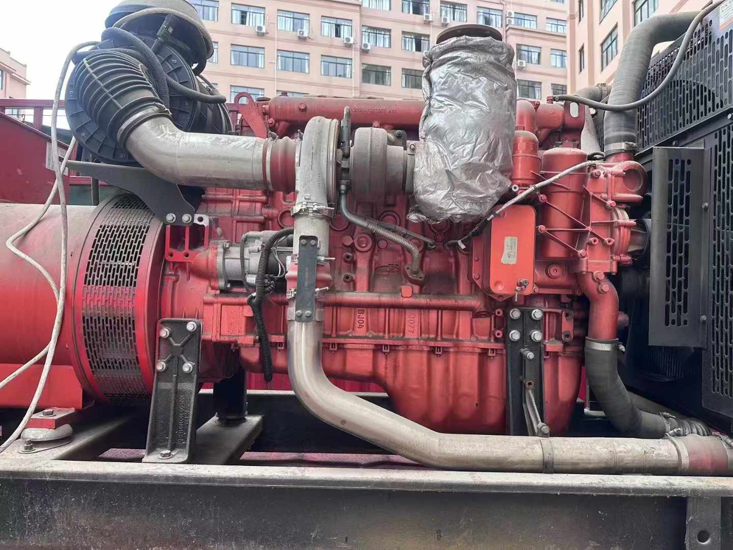 钟山如何选择适合 600kW 柴油发电机组的过载保护器？