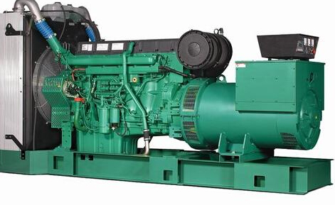 钟山发电机除垢后需要用清水冲洗水冷式机油散热器几次？
